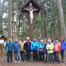Senioren – Frühlingswanderung zum Biotop im Föhrenwald