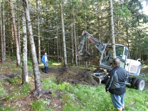 OeTK-Neunkirchen-Alpkogelhütte Baggerarbeiten 20190621-010