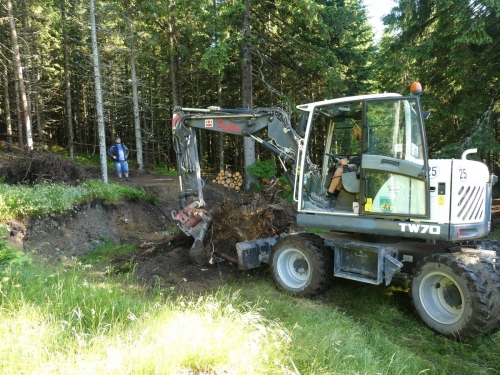 OeTK-Neunkirchen-Alpkogelhütte Baggerarbeiten 20190621-020